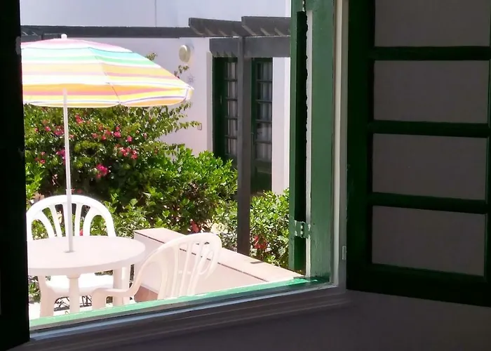 アパート Puerta Del Sol カレタ・デ・フステ